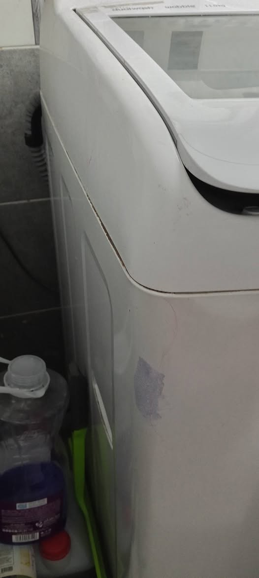 غساله سامسونج 11كيلو فول اوتاماتيك كوريه نظيفه جدا ما داخله تصليح السعر 300الف بغداد الكرخ الغزاليه ***********/***********
