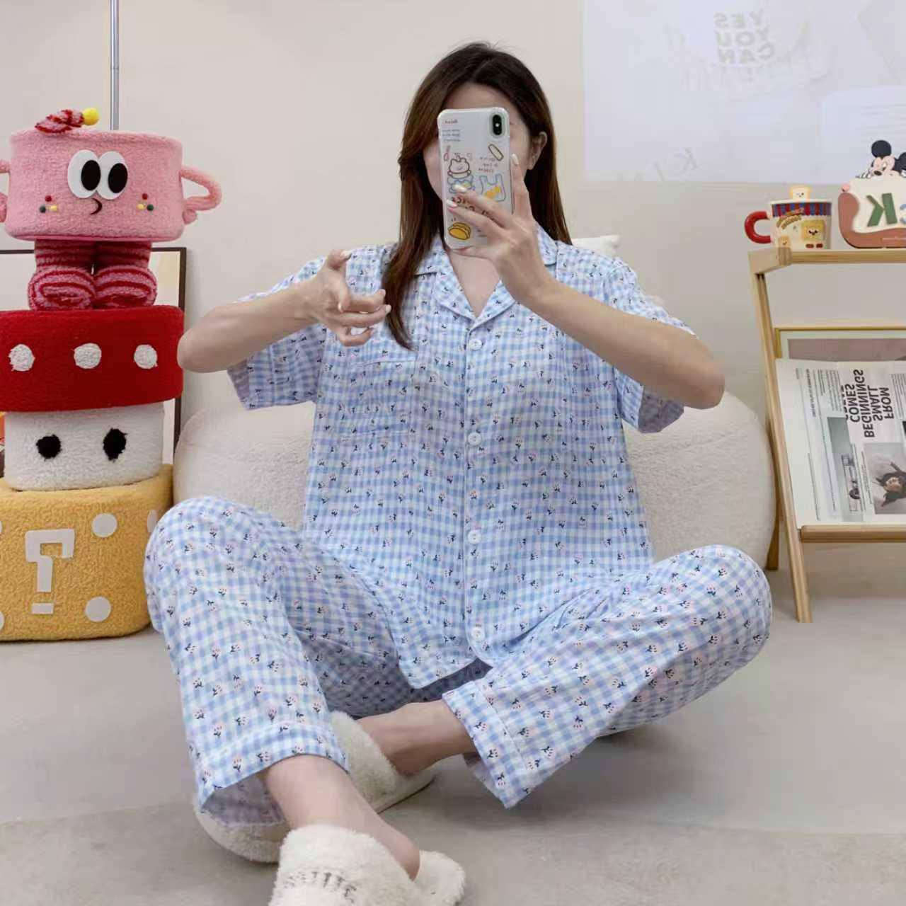 تراك نسائي خامة كريشة.
القياسات:
XL
XXL

درزن مشكل نقشات.

الدرزن بـ 70 ألف.

الكمية محدودة جدًا أحبائي .

🌒قمر.
https://t.me/danishop11


**إذا كنت صاحب هذا الإعلان وتريد حذفه لأي سبب، رجاءا أرسل رسالة إلى الدعم الفني**