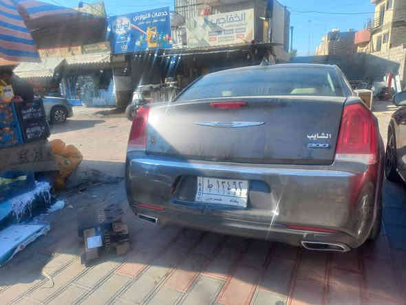 السلام عليكم أوباما موديل ٢٠١٨ لمتتد سي ٣٠٠ فول بدون سلايت داخل جلد اوف وايت تبريد بالكشنات حادثها فقط دعامية أمامية وهنا بالعراق صار بيها صبغ جاملوغ أمامي أيسر صور الحادث مع المنشور السعر ٢٠ الف 
الاتصال مع صاحب السيارة بغداد العطيفية 
***********
