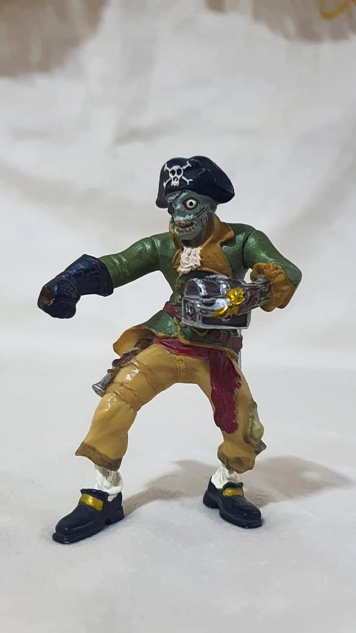 مجموعة قطع متفرقه من شركة papo 🌱🤍

الاسعار اسفل الصور


**إذا كنت صاحب هذا الإعلان وتريد حذفه لأي سبب، رجاءا أرسل رسالة إلى الدعم الفني**