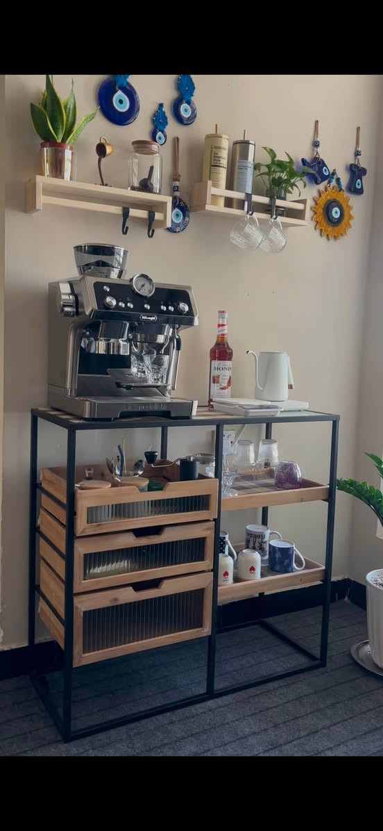 ☕ للبيع | ماكينة ديلونجي La Specialista
ماكينة إسبريسو احترافية بحالة ممتازة، استخدام شخصي وخفيف مع عناية واهتمام كبيرين، وتعمل بكفاءة عالية دون أي مشاكل.

سبب البيع هو الترقية إلى ماكينة أحدث فقط، وليس لوجود أي عطل أو ملاحظة.

مناسبة لعشاق القهوة والراغبين بالحصول على تجربة قهوة منزلية احترافية بسعر 500,000 قفل.

للاستفسار ، يرجى التواصل على الخاص


**إذا كنت صاحب هذا الإعلان وتريد حذفه لأي سبب، رجاءا أرسل رسالة إلى الدعم الفني**
