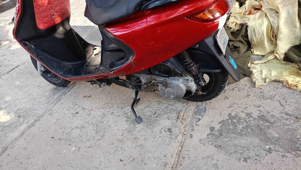 سلام عليكم درجه فرشه البيع الدرجه اي نقص مابيه كلشي شغال بيه من طول الطول مكان الدرجه بصره قضاء المدينه باهله السعر خاص بيك خير تدلل رقم الهاتف ***********
