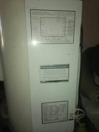 فلتر تصفيه نظيف كامل وتنصيبه عل شركه هذا رقم 07823524560 واحجيلك تفاصي...