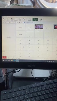 كاشير مبيعات للبيع سعر 600 الف للستفسار على رقم الهاتف 07752223617