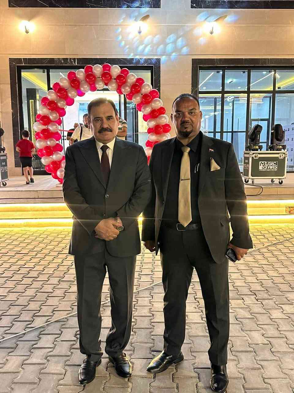 افتتاح نادي حدائق ومطاعم ومسابح حي الخضراء الترفيهي حيث افتتح هذا اليوم النادي الذي يحتوي على مطاعم درجه اولى وقاعه للأعراس ملكيه واسواق الرصافه الفرع الثالث (افتتح هذا اليوم فقط المسبح)... سوف يتم تخصيص يوم او يومان للنساء واعتقد يوم الثلاثاء سيخصص للنساء.. نتمنى لكادره كل التوفيق...


**إذا كنت صاحب هذا الإعلان وتريد حذفه لأي سبب، رجاءا أرسل رسالة إلى الدعم الفني**