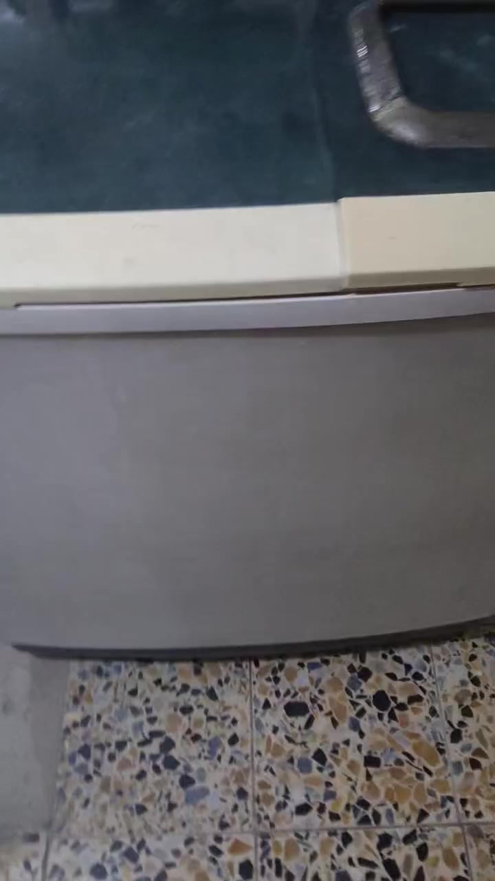 السلام عليكم غسالة للبيع نوعيتهة الحافظ الحجم 12 كيلو السعر 65 مكاني الزعفرانية شارع المعهد اليريدهة على خاص واني وبخدمتة


**إذا كنت صاحب هذا الإعلان وتريد حذفه لأي سبب، رجاءا أرسل رسالة إلى الدعم الفني**