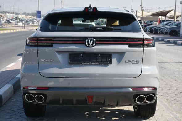 شانجان يوني كي 2024 🚘 
🔥 Changan Uni K 2024 🔥
لون اسمنتي
🚘 مرقم بغداد 🚘 

📃 اليكم التفاصيل الآتية 👇🏻👇🏻

🚘 ماشية 1400 كيلو فقط 
🚘 موديل 2024
⚙️ حجم المحرك 2.0L Turbo
⚙️ مرتبط بناقل حركة أوتو 8 نمر
⚙️ يبلغ عزم الدوران 390 نيوتن / متر 
🐎 بقوة 233 حصان 🐎🐎
🔑 مفتاح التشغيل بصمة 
🔑 تشغيل عن بعد 
🪟 بانوراما 
🚗 فتح الصندوق كهرباء 
🚗 دفع رباعي AWD 
‼️ اريل نفكيتر 
📍حساسات أمامية 
📍حساسات خلفية 
💡لايت زينون + LED 
🔦️ بك لايت LED 
🚘 قبضات أبواب شفط
🚘 دخول بصمة ذكي 
🛞 حجم الاطار 265/45R21
🛞 ويل كب 21
🛞 4 دسك
🛞 حساسات ضغط الاطارات 
✨️ اشارة في المرايا الجانبية 
✨️ المرايا قابلة للطي كهرباء 
🌧 ماسحة خلفية 
🎈عدد AIR BAG 6
🚗 هاند بريك كهرباء 
🚗 ا ABS 
🖥 دشبول شاشة ديجيتال 
🖥 شاشة Apple Car play 
📷 كاميرا دوارة 
📷 4كاميرات360 
…..

💡الانارة الداخلية LED 
⭕️ مقود جلد حياكة  
🛣 مثبت السرعة Cruise 
🎶 المودات والاوامر الصوتية 
🎶 ا Bluetooth / T YPCE 
🔋شاحن هاتف Wireless 
⚡️مخرج منفذ الطاقة 
🔍فحص نظام السيارة 
🚘 انارة داخلية LED محيطية 
💺تتسع المقصورة ل 5 ركاب
💺المقاعد جلد
💺حركة المقاعد الأمامية كهرباء 
💺 تدفئة وتبريد المقاعد الامامية
💺ذاكرة مقعد السائق
💺تجاوي متحركة 
👶 مثبت مقعد الطفل ISOFIX 
❄️ تبريد شاشة 
❄️ قطعتين تبريد
🚘 أوضاع القيادة Drive Mode 
🧱 أوتو بريك ‼️
 🧱 رادار
⛷️ نظام مانع الانزلاق 
⛰️ نظام نزول المنحدرات 
🥤النظام الصوتي SONY
🚘 دبل اكزوس 
🚘 تطعيم الدواخل ألمنيوم

السعر مع الرقم 34 مليون دينار عراقي  مع الرقم . )بدون رقم 32مليون عراقي)
مكان السيارة البياع
للاتصال ***********
