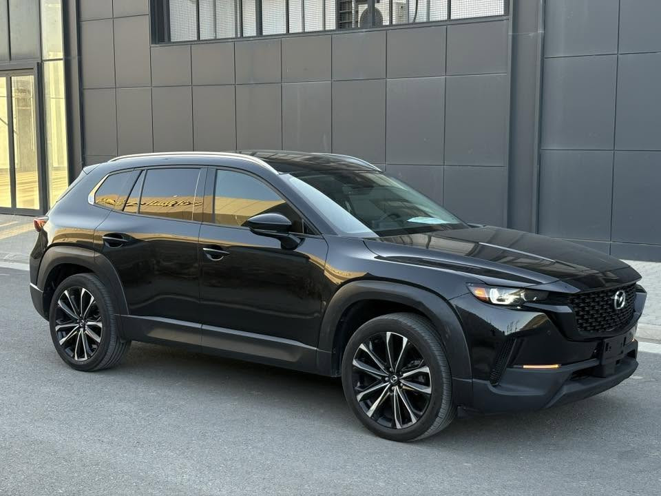 مازدا CX-50 موديل 2024
محرك 2,5 توربو فور ويل 

فول مواصفات PREMMIUM PLUS : 

عداد المسافه 15,000 ميل 

بدون صبغ بدون بارد بدون تبديل قطع

حادثها فقط الدعاميه الاماميه مكسوره

ايرباك فقط برده وحده طاكه و مرجعه بلادي

كير ومحرك وحجر و رادار بشرط 

السياره ماشاءالله كلش حلوه و نظيفه

بدون رقم يترقم شمالي عنوان سليمانيه

واتساب : ***********
