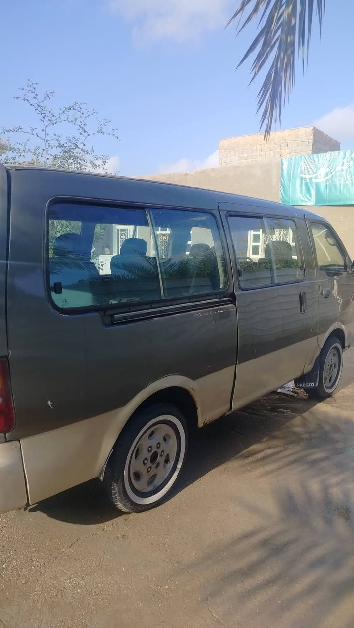 السلام عليكم بيرجو موديل 2001رقم بغداد باسمي كير ومحرك وشواصي مكفول مصفره هئية ومرور سنويه 2029الشراي يتصل على الرقم ***********
