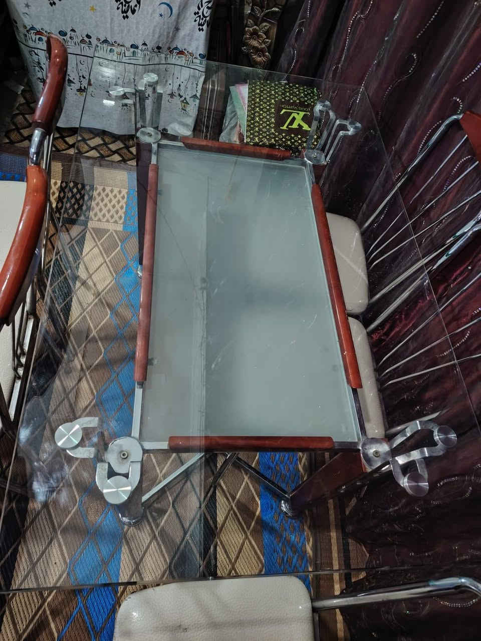 للبيع ميز زجاج مع 6كراسي


**إذا كنت صاحب هذا الإعلان وتريد حذفه لأي سبب، رجاءا أرسل رسالة إلى الدعم الفني**