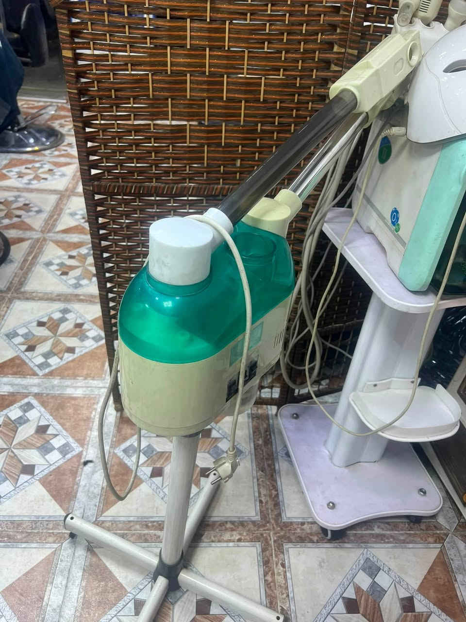 بخار معا جهاز تنضيف بشره يشتغلن سعرهن ١٢٥ المكان حي البنوك ***********وتساب
