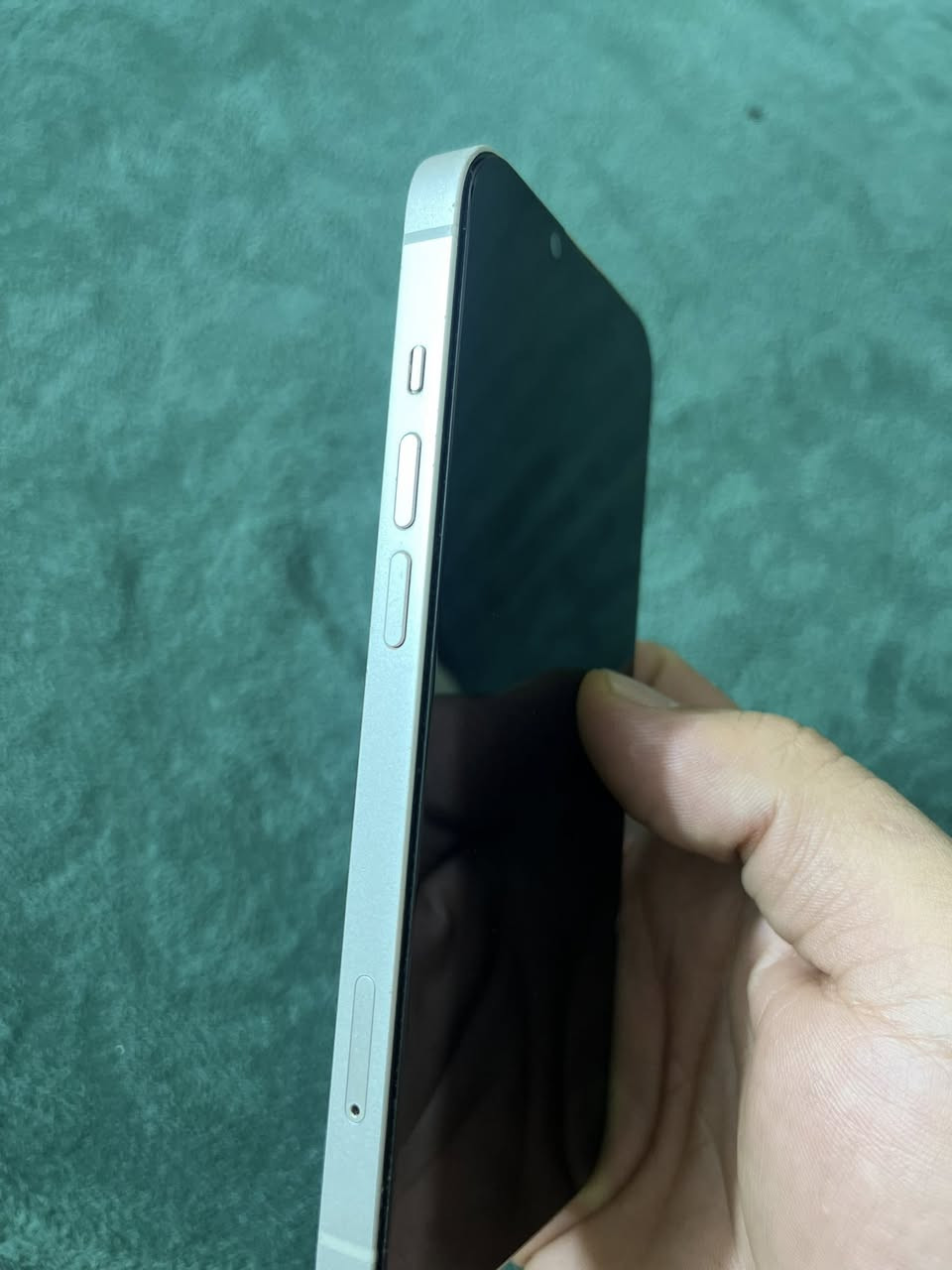 السلام عليكم للبيع ايفون 13 عادي
ذاكرة 128 نموذج m 
بطارية 95 
شررط مامفتوح
فيس ايدي شغال
نضافة الجهاز 95‎%‎
السعر 375 وبيه مجال قليل
للتواصل خاص


**إذا كنت صاحب هذا الإعلان وتريد حذفه لأي سبب، رجاءا أرسل رسالة إلى الدعم الفني**