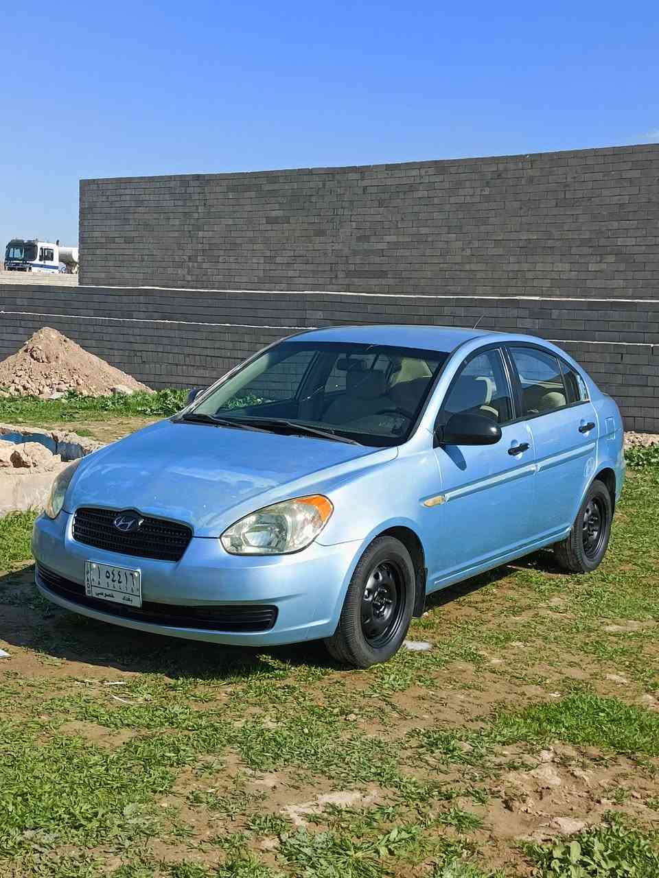 السلام عليكم السعر73 وبيها مجال
اكسنت دبدوب2006 وارد كوري 
محرك كير شرط سياره مال جناي
صدر امامي خلفي تايرات كلو جديد 
بيها صبغ بوند وجاملغ وشبرين بتكمه 
سياره جاهزه ماتصرف عليها دينار
وترايك وين من يعجبك وغرفتها لوك 
للاستفسار *********** وتساب موجود
