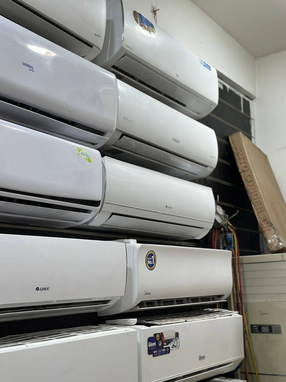 بيع سبالت مستعمله كل حجام 
طن او طن ونص او طنين او تلاثة طن او مكيفات 
معه شد او نقل بنسب سعار 
عنوان بغداد جديده قرب مكتبه شاطر 
بداره خدمات كرار تبريد/ رقم ***********
