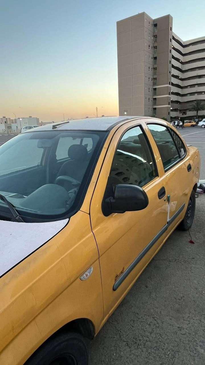موديل ١٥ باسمي تبريد شغال محرك بي دخانه سعر ٣٠ وبي مجال مكان بغداد بسماية رقم ***********
