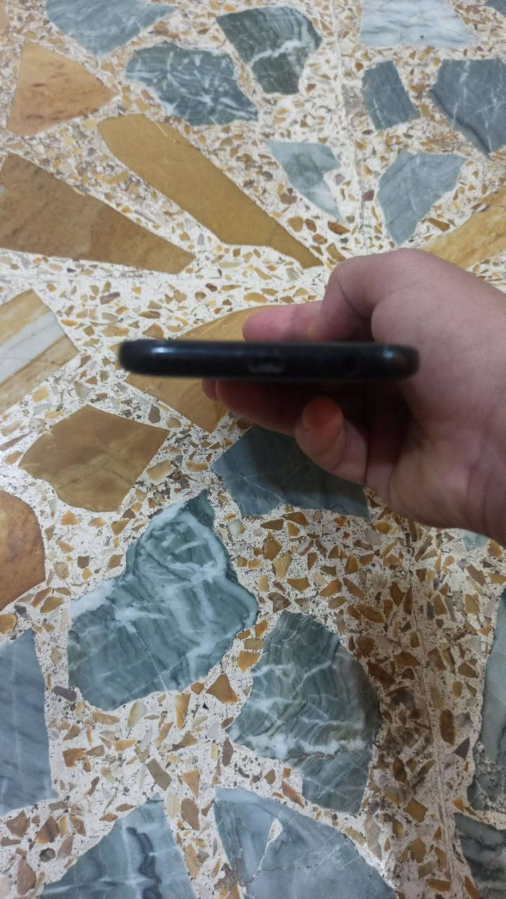 سامسونك  J6 ذاكره 32 دبل سيم
شغال كامل سعر 50  ما مبدل شي


**إذا كنت صاحب هذا الإعلان وتريد حذفه لأي سبب، رجاءا أرسل رسالة إلى الدعم الفني**