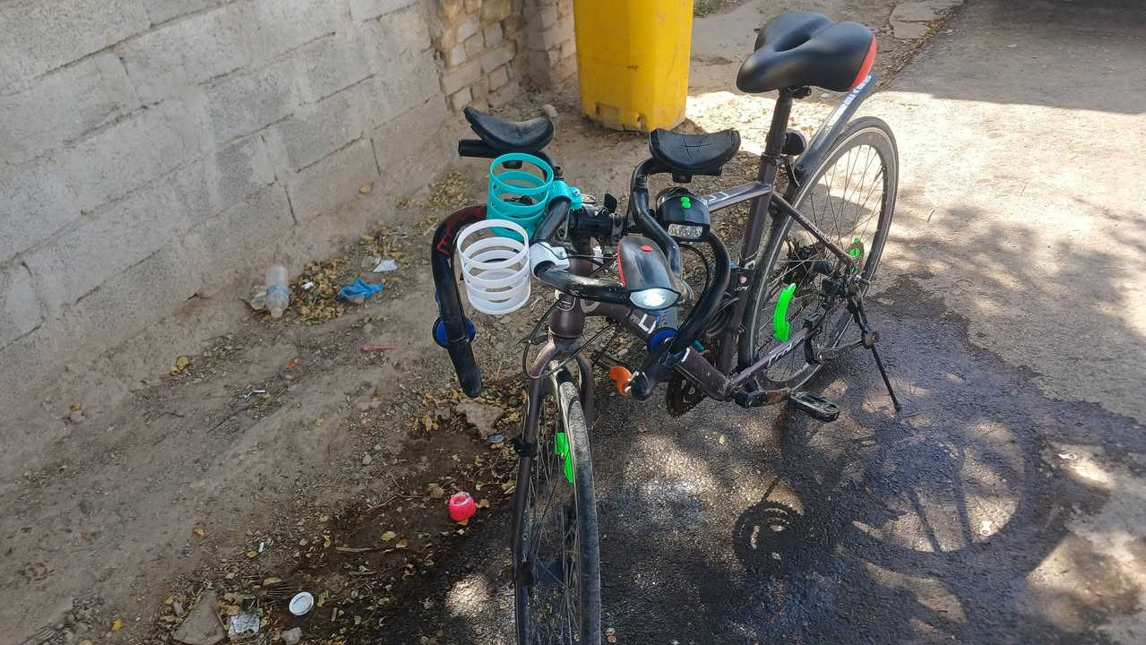 بايسكل c700 رياضي مكينه 8 لايتات شحن +بطاريه كشن دبل كير بريك فول موصفات اقوه بايسكل رياضي للمتسابقين العنوان بغداد الدوره المهديه الاولى البايسكل مضمون كامل مرتب من تشتري بعد مايتعبك ولايصلح فقط اذا تحتاج تبدله شغلات بسيطه او انته تحتاج يده للهاتف مثبته!


**إذا كنت صاحب هذا الإعلان وتريد حذفه لأي سبب، رجاءا أرسل رسالة إلى الدعم الفني**