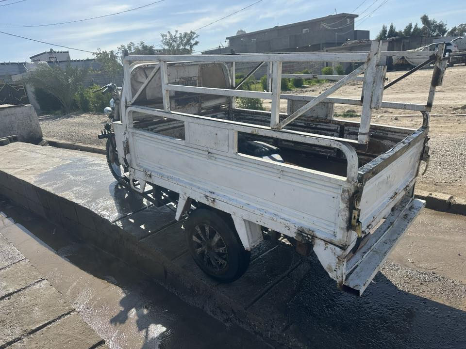 ستوتة موديل 14 اوراق موجودة مدفوع كمرك 
تايرات جدد مكينة جديدة 2025 قبل شهر شادهة
ضفيرة كهربائيات كاملة جديدة محجر وياهة 
ويل امامي جديد ستوتة كاملة مال شغل
مكاني شهربان السعر 700
***********
