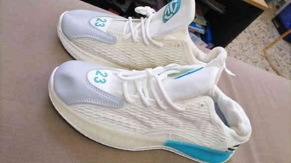 شروة احذية شبابي صيني

مقاسات  40/45
العدد 300 جوز
السعر 4000 دينار 
البيع لكل الكمية

اربيل / وتساب 
***********
