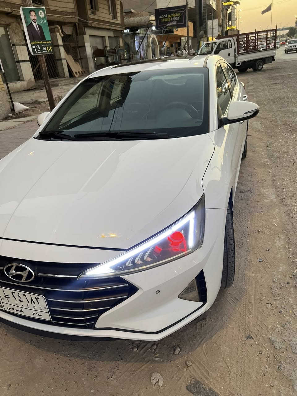 النترا 19 شكل 20 رقم بغداد باسمي مكفول ماعدى كارت بالبنيد ماشية 120 
(168$)
***********
