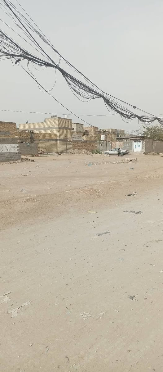 يا الله للسلام عليكم اخوان قطعة للبيع 150م للبيع عنوان نجف شارع المطار ارض حسين الشبيلي سند 25 قرار محكمة موجود محامي يتكفل بيهة للبيع استفسار رقمي ***********
