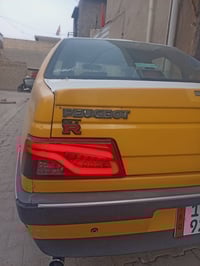 بيجو 2012 GLX سيارة جديدة تخم تاير خط ابيض لايتات لد شاشة بلوتوث سماعا...