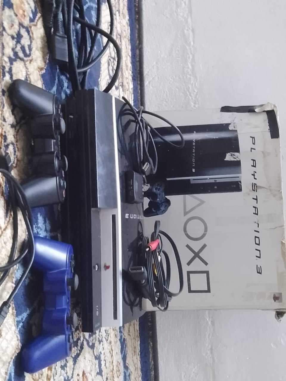 ابلي3 للبيع اي عيب مابي 
السعر 100 بي مجال


**إذا كنت صاحب هذا الإعلان وتريد حذفه لأي سبب، رجاءا أرسل رسالة إلى الدعم الفني**