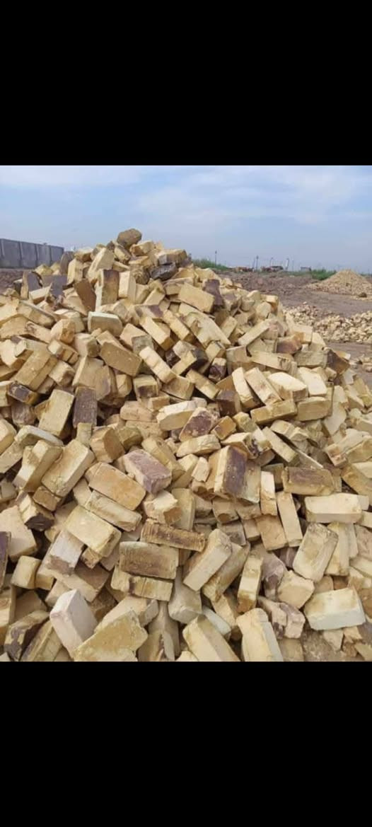 كسر للبيع بسعار مناسبه اغلبيته طابوك سالم وتليثي
***********
