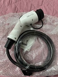 شاحنه BYDاصليه مال سياره غير مستخدم للبيع الاتصال07737447132