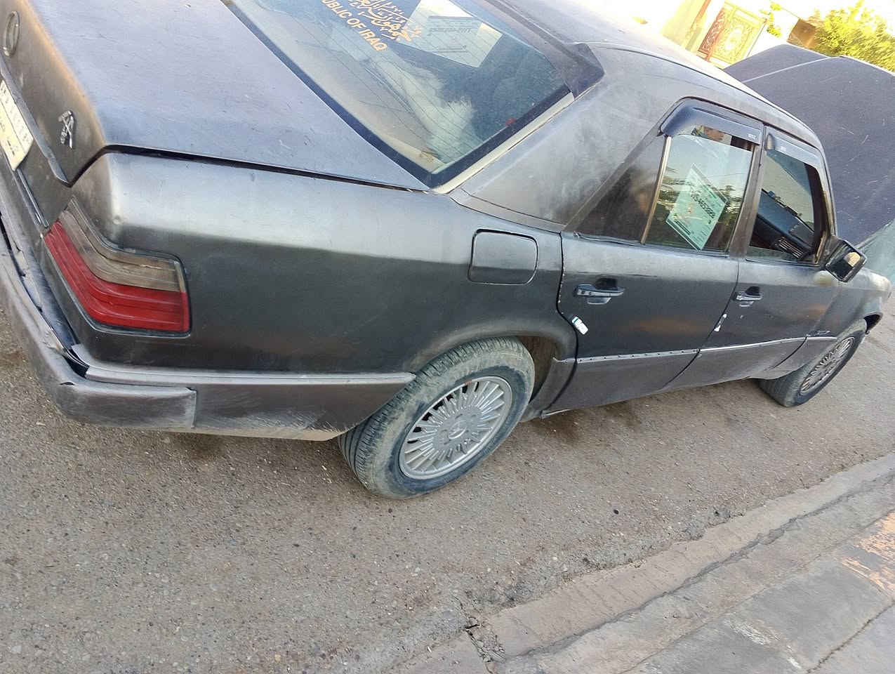 السلام عليكم ورحمه الله وبركاته
للبيع سياره مرسيدس موديل 91 رقم قادسيه 
محرك بطه 3000 كير محرك مكفول كهرباء كلها شغاله مكان ديالى المقدادية سنويه جديده لل28 صاحبها يريد تحويل 
بدون صبغ جارده،،قاعدة دبل بيها تصليح السعر 38 وبيها مجال سياره حلوه يرادلها ترتيب ***********
