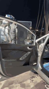 سلام عليكم البيع كيا فورتي 2017 أمريكي حادث جاملغ وبنيد وبيها بالعراق باب صبغ السيارة
شرط احلة من الصور

وبالخير عالياخذها

حدادية جديدة

تبريد ثلج

فول زنون

فول تحكم ستيرن

محرك 2000 دوش

كير 6 سرعات atm

السيارة ربع متصرف عليها

3 أنظمة قيادة

السيارة شرط سونار ماكو غير الي ذاكرهن وبدون دواخل رقم اربيل دولي هزه وسنوية ورقم كله جديد

سنوية باسمي

السيارة مماشية وممتعوبة مال بيت وجناي

السعر 110وبيها
رقم ***********
