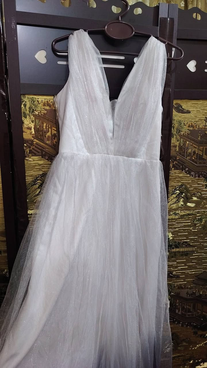 45 الف
فستان ابيض لبسه مره وحده بتخرجي والله وعله حطيته صار سنتين مضموم  اخذته ب ٨٥ يجنن بس الصور ضالمته لان ممكوي من ينكوي يطلع بيرفكت وبالنسبه للقماش تول فوكا هذا والذيل بنفسجي والضهر كذالك عنوان بغداد الغزاليه


**إذا كنت صاحب هذا الإعلان وتريد حذفه لأي سبب، رجاءا أرسل رسالة إلى الدعم الفني**