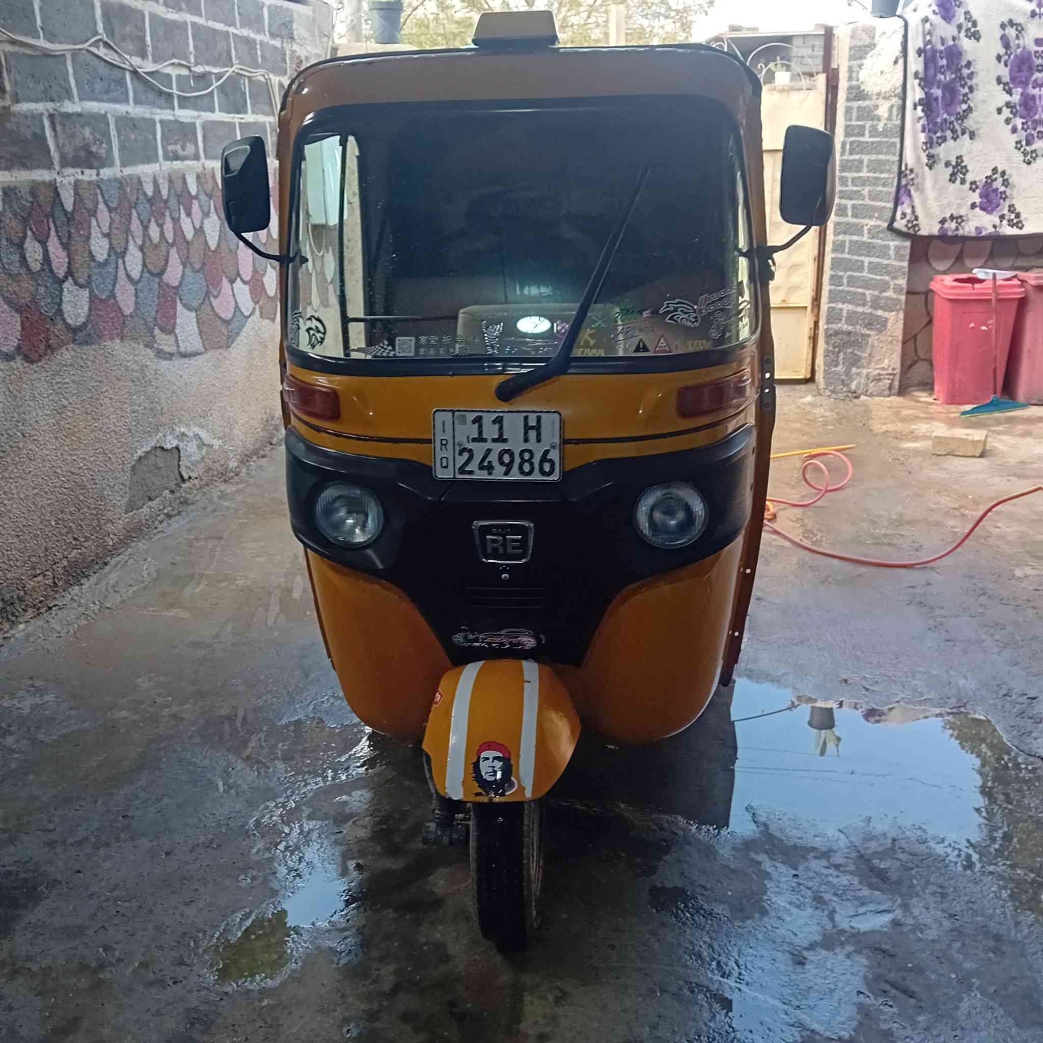 سلام عليكم تكتك للبيع ١٩ داخله بل ٢٠ مابيهه اي ضربه بسمي بغداد بشعب سعر ٦ وربع وبيهه مجال قليل ***********
