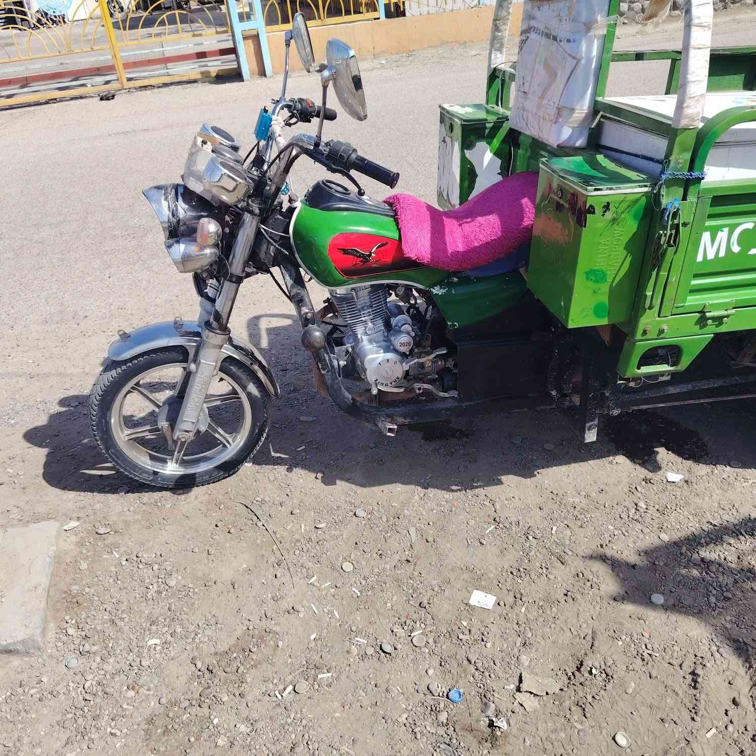 ستوته للبيع او مراوس موديل 19 محرك 26بيها لحيم بركبه سعر 1600وبيها مجال ذا كو مراوس من 20 وفوك رقمي *********** بيه وتساب مكان شعله
