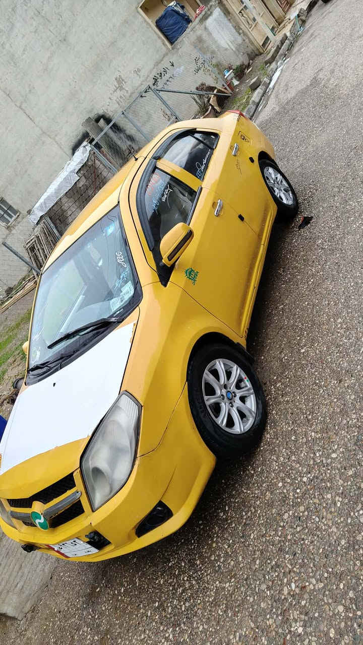 موديل 2010 هية وغرمات صفر شرط وكالة وتحويل الشرعي بالموصل باتري جديد تاريات جديدة كير عادي كير مكينه شرط
طخم جديد ستيرن جديد ادامه فول ***********   ***********
