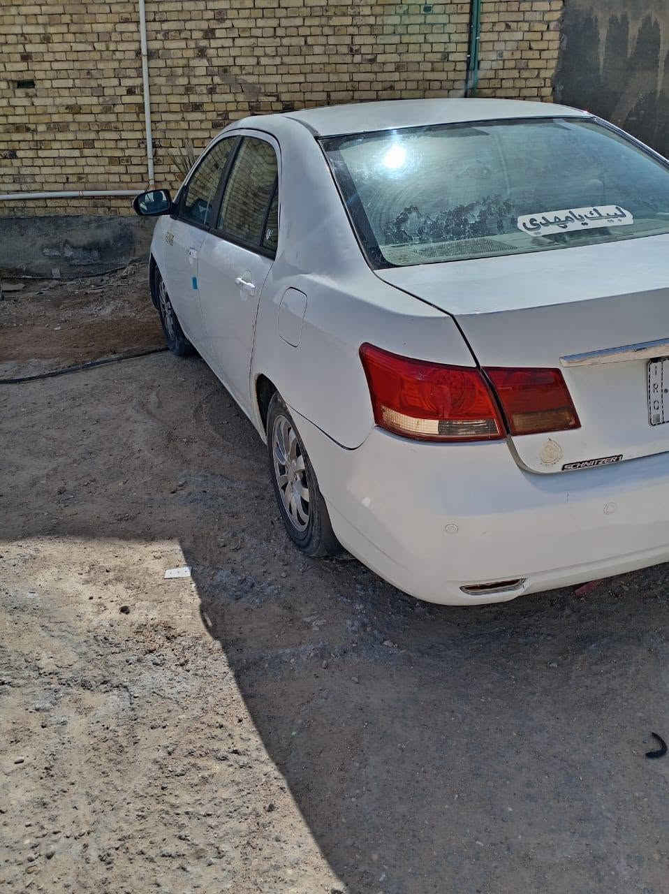 سلام عليكم BYD جي 3
م2013 حداديه ودواخل انضاف كيره ومكينه عطلانات 

السعر ٣٥ وبيه مجال ه *********** مكاني ناصريه مركز
