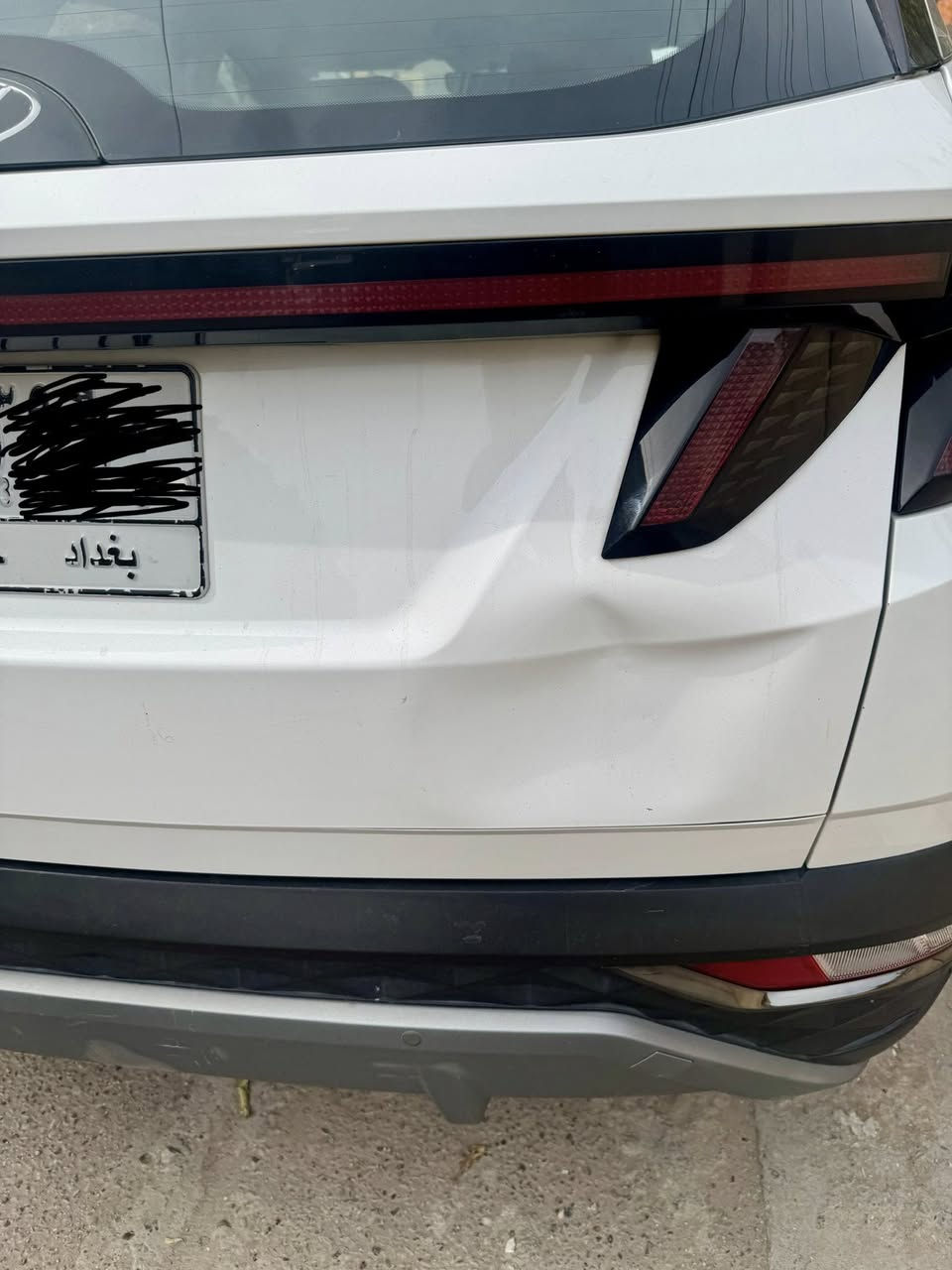 توسان خليجي 2024
مكينه 2000
بصمه
كراسي امامي كهربائيه
قطعتين تبريد 
مرايه كهربائيه شفط
تشغيل عن بعد
اناره ترحيب 
ما بيه حادث فقط الطخات الي بالصوره 
والعداد مال المشي قابل للزياده 
السعر 215$
للاتصال ***********
