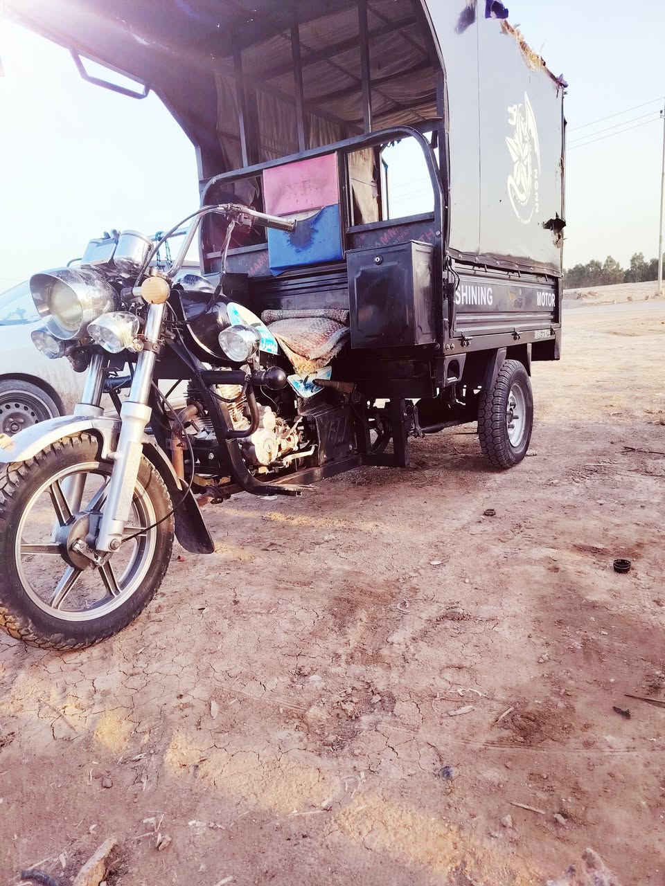 ٢٢ أوراق اصولي مليون ٦٥٠ محاويل ناحيه الإمام طريق جبله ***********
