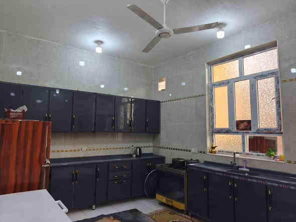 .                       بسم الله الرحمن الرحيم          

.                              #دار_للبيع

موقع الدار :  صوب الصغير قرب كليه الطب
____________________________________
#المساحه : ٢٠٠ م     زراعي مداور اسهم 

#تفاصيل_العقار ::
 بناء طابقين  يتكون الطابق الاول من براني + صاله + مطبخ +غرفتين + صحيات داخليه و خارجيه بناء حديث 2025

بناء الطابق الثاني : غرفتين + صاله + صحيات
____________________________________

#السعر_الدار:   ١٨٠   مليون  مع المجال

____________________________________
#من يرغب بعرض عقار مراسلتنا  على الرقم ( *********** ) و ( *********** ) واتساب 
وارسال جميع التفاصيل والمعلومات( صور العقار + موقع العقار )

🏘مكتب البركة للعقارات حي العسكري مقابيل كراج حي العسكري
