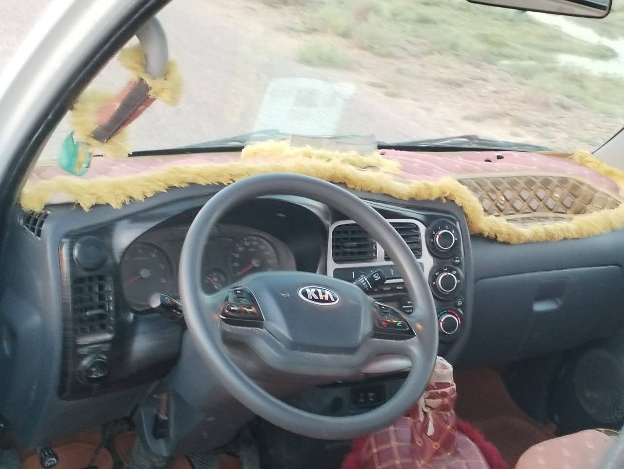 للبيع كيا حمل 2019  على الابلاد
ماشيه 80الف حقيقي 
 رقم بصره  تحويل مباشر مشروع وطني
السعر 115
كفاله من شخط وينه جناي والله انضف من البصوره
 كفاله عامه شرط الفحص باكيت رقم شاصي واضح مكينه 2700
جينكوو البدي ليهسه جديد لا محمله ولا تعبانه
قطره جنزار مابيه شرط من الشروط باكيت
الشراي ويدور سياره جديده يخابرني 
اذا ماتشتري فدوه لاتعلق 
مكان السياره ناصريه استفسار علئ الارقام التاليه
***********
