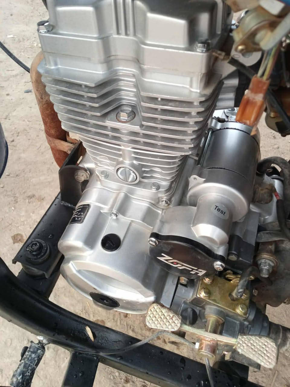 سلام عليكم ستوته للبيع موديل 19طالعه بال20
اوراق اصوليه. مكينه 25 كارتون تخم تاير جديد.   السعر خاص او    اتصل  ***********

المكان..  فضاء الفجر
