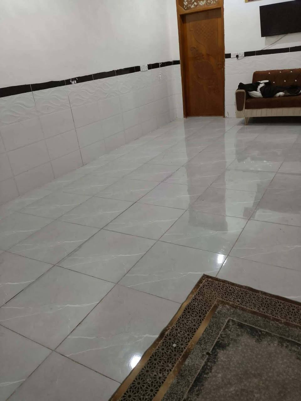 للبيع بيت 100 م² - طابقين
الموقع: ناحية أبو غرق، منطقة هيثم الجبوري، قريب سواق دعدش

تفاصيل البيت:

الطابق: طابقين

المساحة: 100 متر 

الغرف: 2 غرفة نوم

الصالة: صالة استقبال واسعة

الحالة: جاهز للسكن

موقع ممتاز وقريب على الخدمات والاسواق.

الاستفسار خاص


**إذا كنت صاحب هذا الإعلان وتريد حذفه لأي سبب، رجاءا أرسل رسالة إلى الدعم الفني**