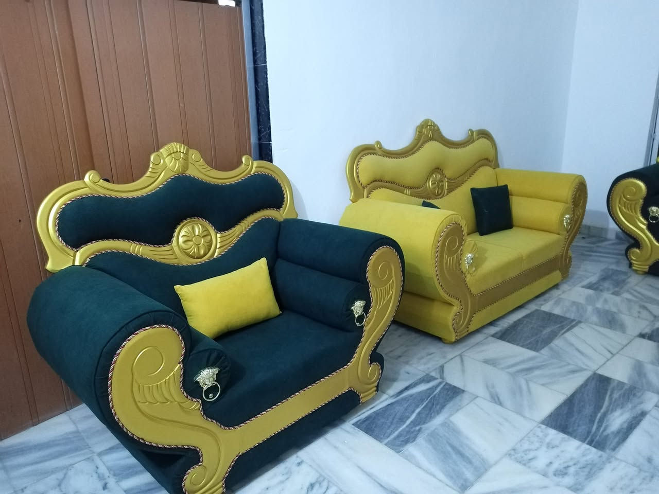 دوشمه تخم ملكي عراقي وصبغ حراري ان شاء الله يعجبكم


**إذا كنت صاحب هذا الإعلان وتريد حذفه لأي سبب، رجاءا أرسل رسالة إلى الدعم الفني**