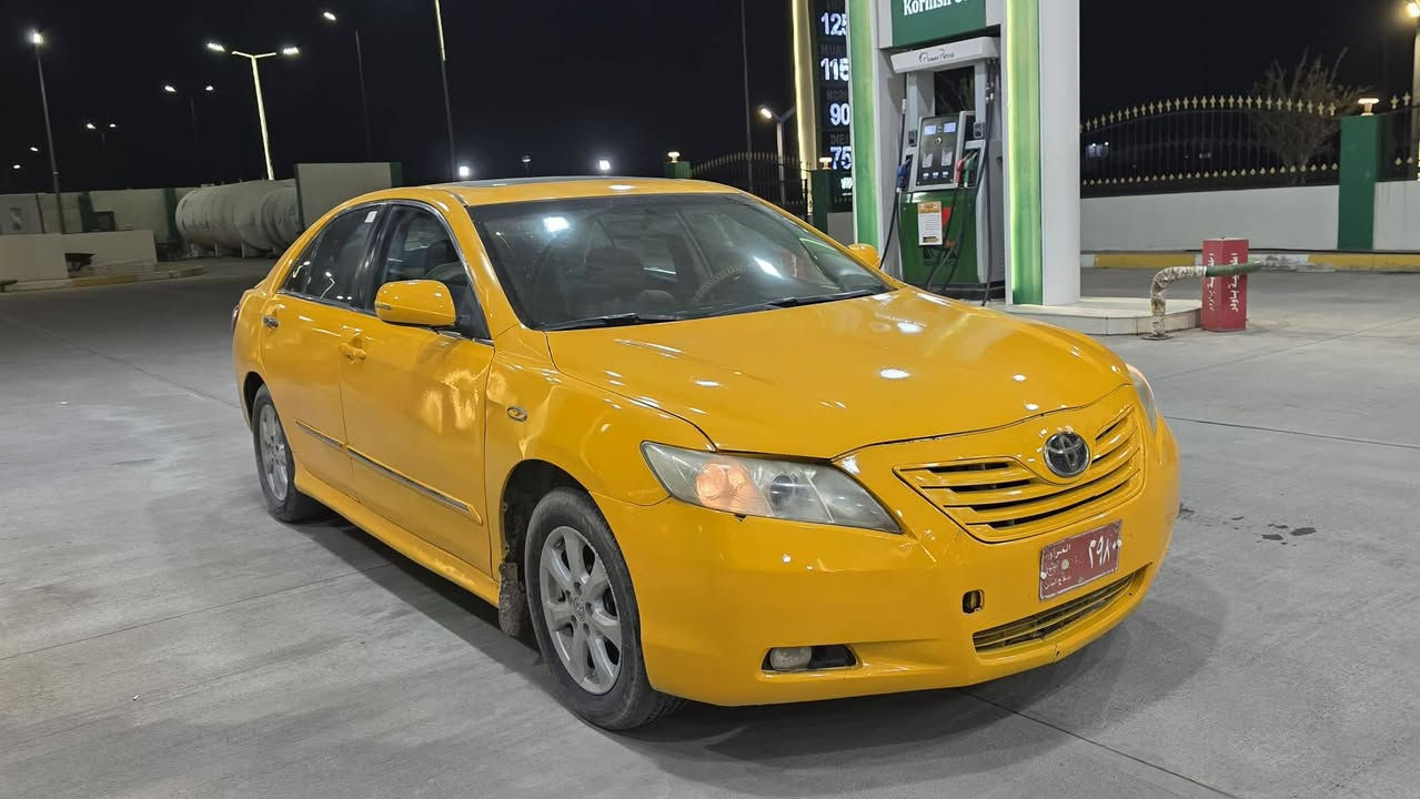 سلام عليكم تويوتا كامري موديل 2008 رقم صلاح الدين صدامي شرط الوكاله والتحويل هيئه وغرامات مصفره مكينه وكير بشرط مكينه 2400 صدر أمامي خلفي جديد تخم تايرات جدد مكفوله من الضربه والتبديل فتحت سلايت سياره جهازه وجديده واحله من الصور للبيع او مراوس حسب قناعه
السعر 55 وبيها مجال بسيط
العنوان كركوك 
رقم الهاتف ***********
