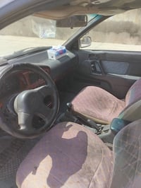 النترا موديل ١٩٩٤ رقم بغداد السعر (32) بيها مجال قليل للاتصال 07702558...