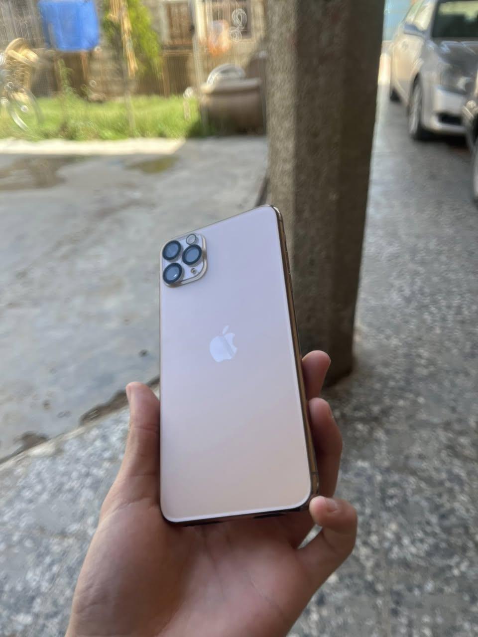 آيفون 11برو ماكس نضافه فول كله شغال 
ذاكره512 .512
بطاريه 50 شحن طبيعي 
كامرات اتصال كله فول 

مستبدل شاشه فقط 3خيارات 

بيع أو مراوس سعر الجهاز 225 ألف فقط 
مكان رمادي متوفر توصيل
***********
