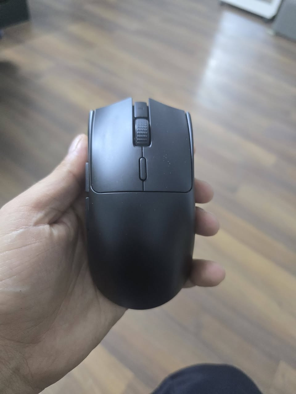 %السلام عليكم ماوس ريزر استخدام شهرين بس النظافة 100
Viper v3 hyperspeed 
السعر ٦٠ الف
مكاني الديوانية


**إذا كنت صاحب هذا الإعلان وتريد حذفه لأي سبب، رجاءا أرسل رسالة إلى الدعم الفني**