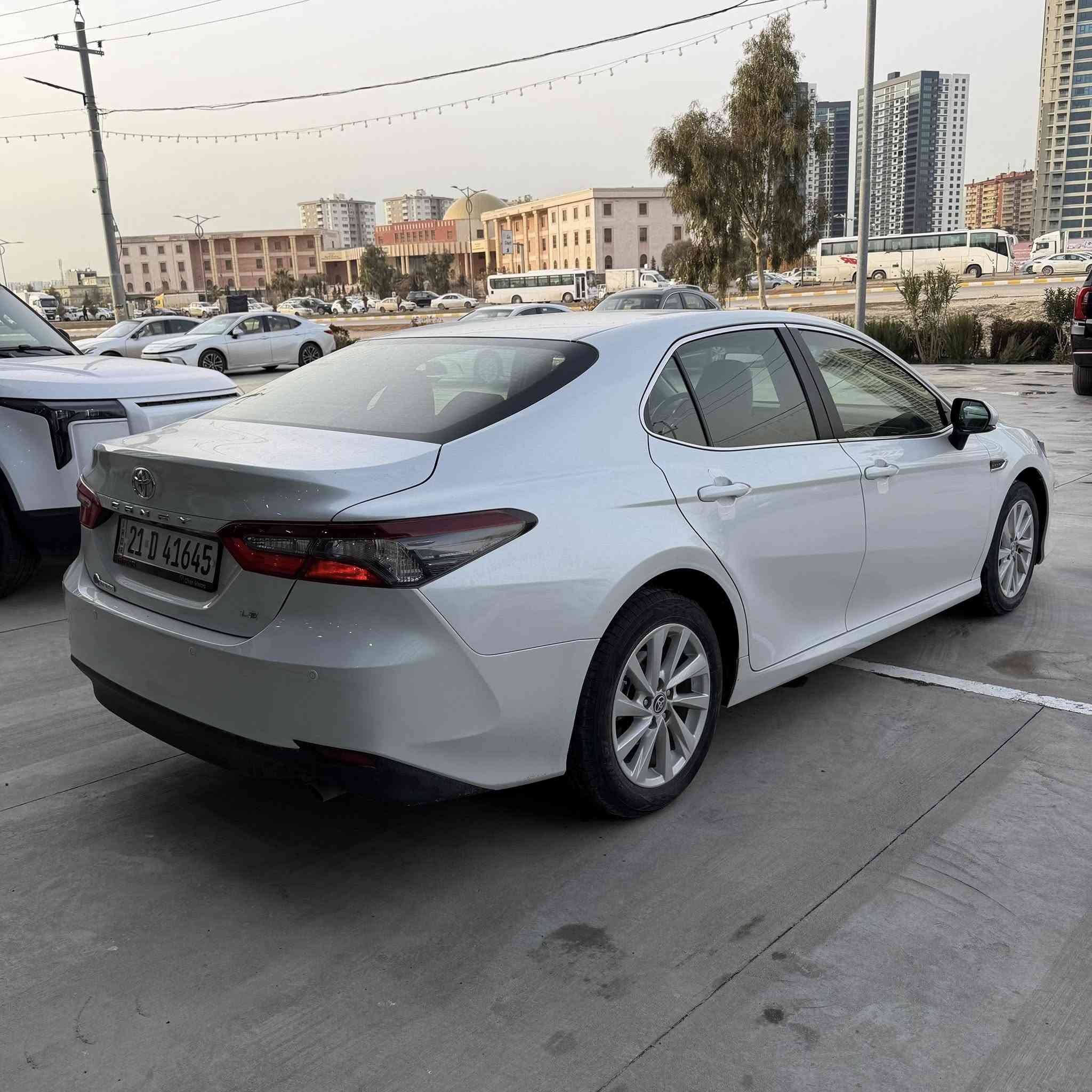 Toyota Camry LE
مودیل : ٢٠٢٤ 
عدد الأميال : ٤٩،٠٠٠ كم
ضرر : بدون صبغ ، بدون بارد 
سلندر : ٤ سلندر
محرک : ٢.٥
اللون : ابیض صدفي
سعر : ٢٤٧ ورقة و مجال
خليجي ضمان شركة جيهان - رقم سليمانية - رقم و سنوية جديدة لجد ٢٠٢٩ - دعامية لدعامية مكفول - صورة سونار موجودة
شاشة بلادية - حساسات خلفية - بريك بصمة - اوتو هولد - تبريد لمس - تبريد مركزي - تحكم ستيرن - ٦ ايرباك - مرآة اشارة و كهرباء - تحديد سرعة

رقم الهاتف : *********** 

---------------

Toyota Camry LE
مۆدێل : ٢٠٢٤
ماوەی ڕۆیشتن : ٤٩،٠٠٠ كم
بۆیاغ : بێ بۆیاغ ، بێ سارد 
پستۆن : ٤ پستۆن
بزوێنەر : ٢.٥
ڕەنگ : سپی سەدەفی
نرخ : ٢٤٧ گەڵا و مەجال 
خەلیجی زەمانی کۆمپانیای جیهان - ڕەقەم سلێمانی - ڕەقەم و سەنەوی تازە تا ٢٠٢٩ - دەعامی بۆ دەعامی بە شەرت - وێنەی سۆنەرم داناوە
شاشەی بیلادی - حاسەی دواوە - برێک بەصمە - ئەوتۆ هۆڵد - تەبرید لەمس - تەبرید مەرکەزی - سوکان ڤۆلیۆم - ٦ ئێرباگ - ئاوێنە ئیشارەت و کارەبایی - دیاریکردنی خێرایی 

ژمارە مۆبایل : ***********
