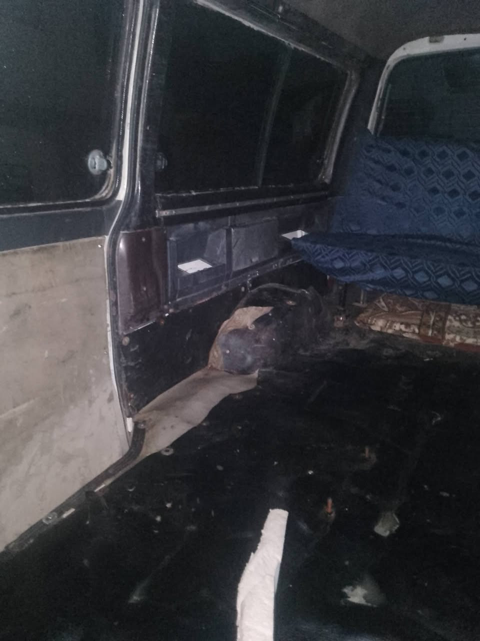 غرفة مال هونداي للبيع موصل حي الكرامة السعر 200 الف رقم الموبايل *********** بي واتساب
