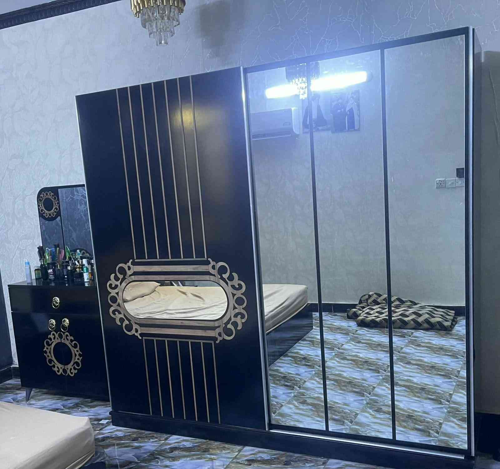 ١.غرفة نوم تركي ٥ قطع كنتور اسلايد بدون ضرر بدون مع دوشك طبي اصلي ارتفاع ٣٠ سم بالجيس #سعر ٥٠٠٠

سبلت ١ طن اقتصادي يشتغل ١ أمبير TCL #سعر ٢٥٠

ميز بلازمة لون صاجي ٤ قطع #سعر ٥٠

بلازمة حجم ٥٢  LG KOREA #سعر ٢٦٠

غراض استخدام شهرين متوازي ع بيع لغرض السفر

*********** بغداد البياع
